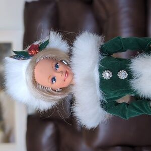 Special Edition 1999 Holiday Doll in Green with White Fur Trim